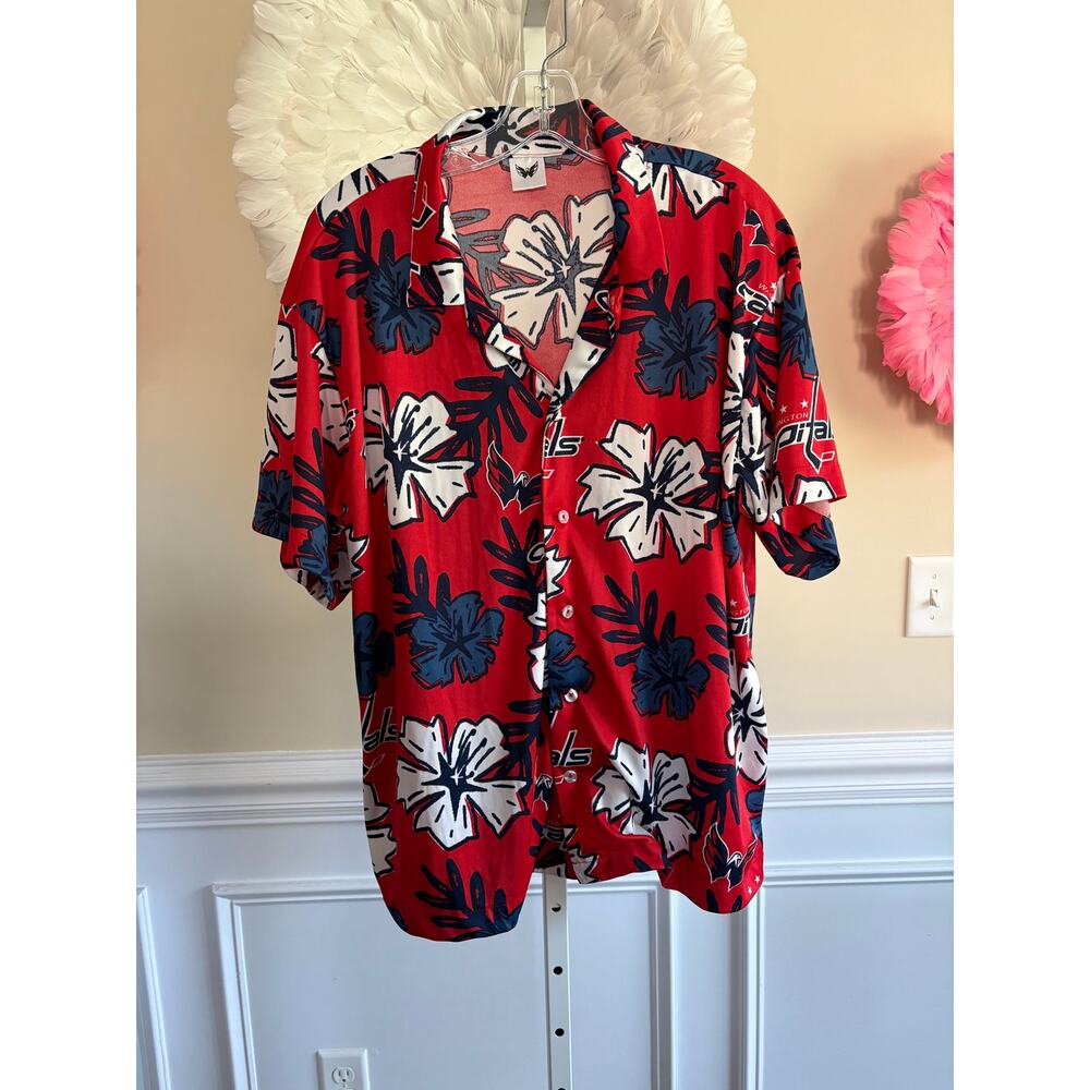 WASHINGTON CAPITALS HAWAIIAN BUTTON DOWN SHIRT SIZE XL
